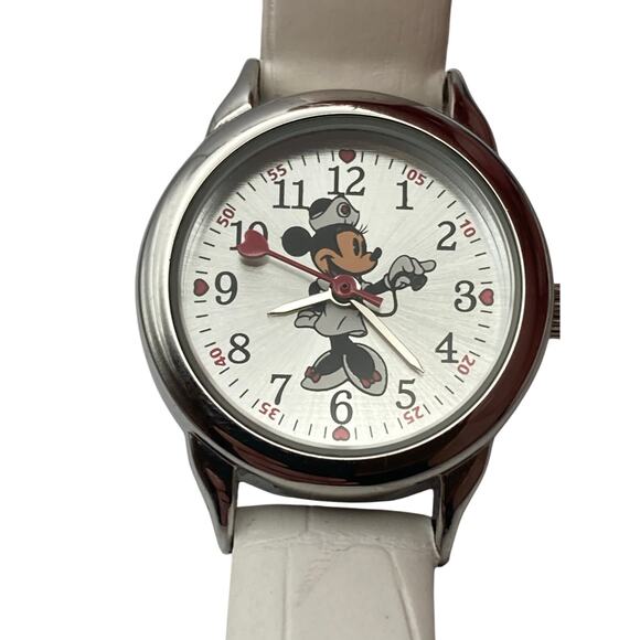 Disney Minnie Mouse Nurse Watch 26mm Heart Second Hand - New Battery - Picture 1 of 7